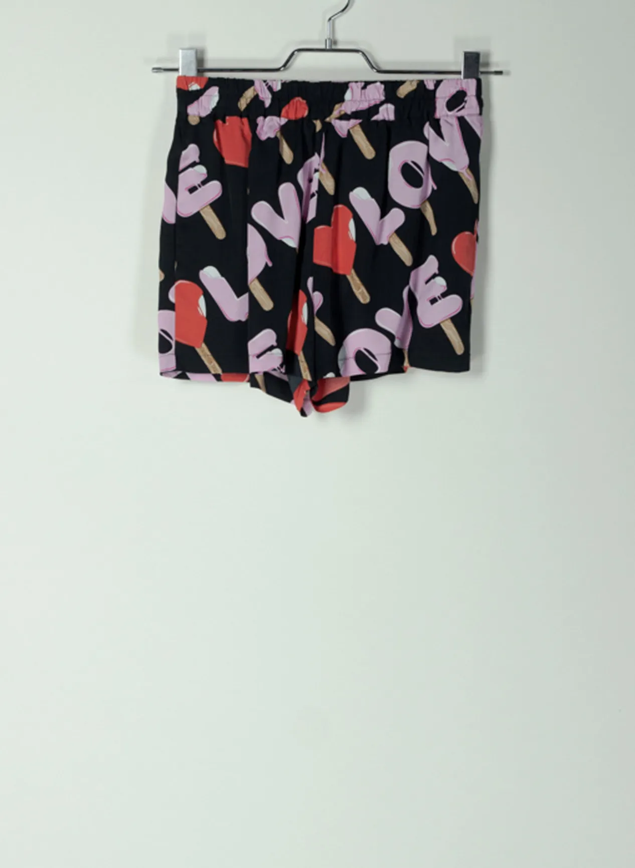     -LOVE MOSCHINO    -SHORTS STAMPA LOVE-