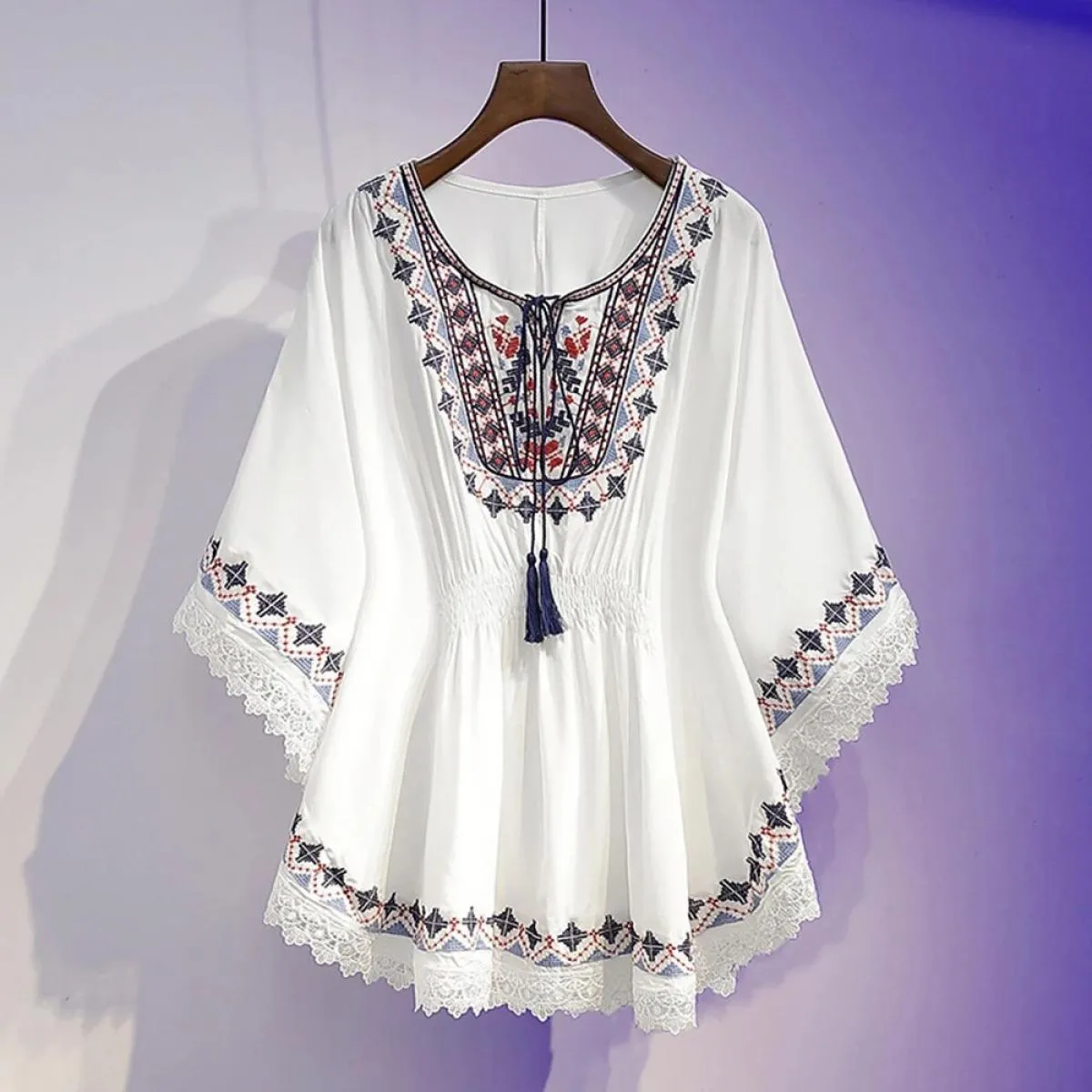 Magliette e camicette da donna bohemien per il 2024 T-shirt a maniche corte moda estiva T-shirt casual abbigliamento femminile V