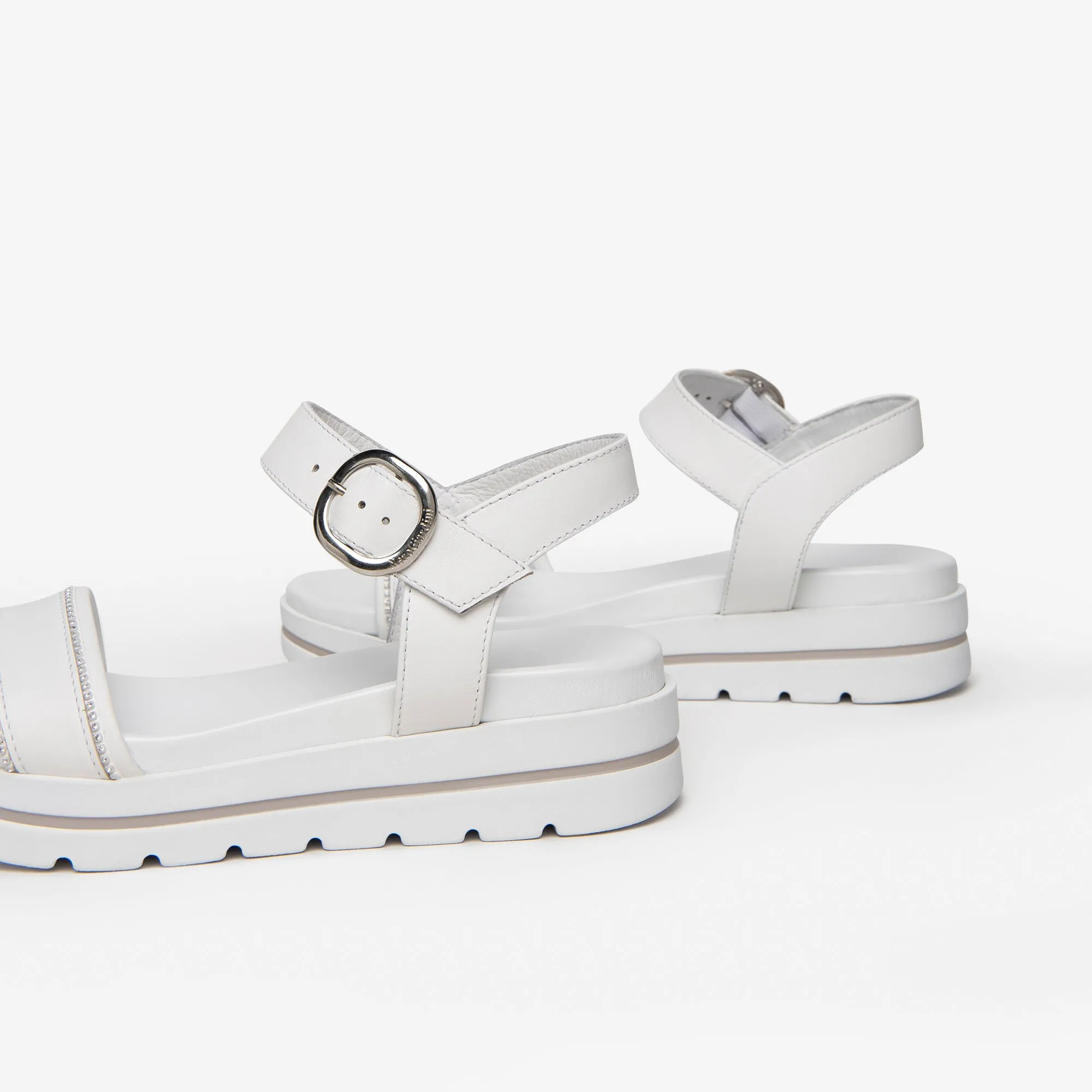 NERO GIARDINI Sandali Donna - Bianco modello E307812D