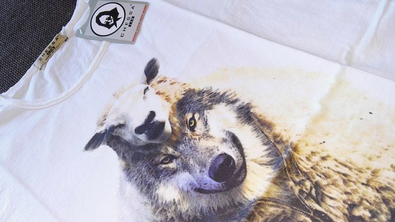 T-SHIRT HEART WOLF